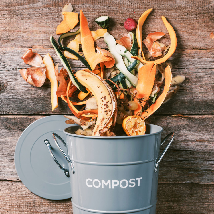 DIY Compost Bin: How to Build a Bucket Compost Bin - Mama on the Homestead