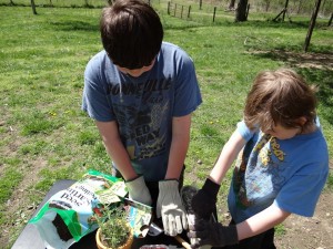 Think Outside the Fence with Real Time Gardening Advice