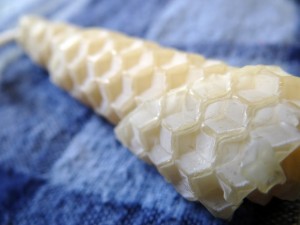 How to Make Simple Rolled Beeswax Candles