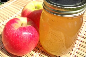 Apple Jelly Canning Low Sugar #Recipe and Storage Tips