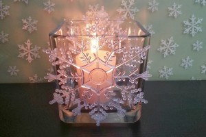 Crystal Snowflake Candle Holder Tutorial | #DIY Dollar Store Crafting