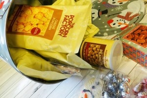 Popcorn Factory Snowtime Snack Assortment