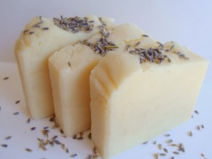 Lavender Soap #Recipes #DIY