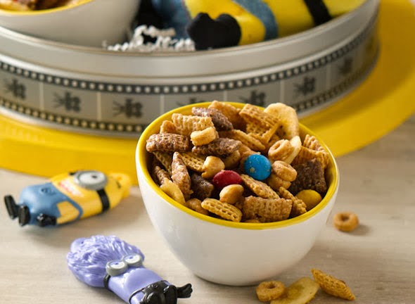 Minion Munch Chex Party Mix #Recipe - Despicable Me 2 Movie Night