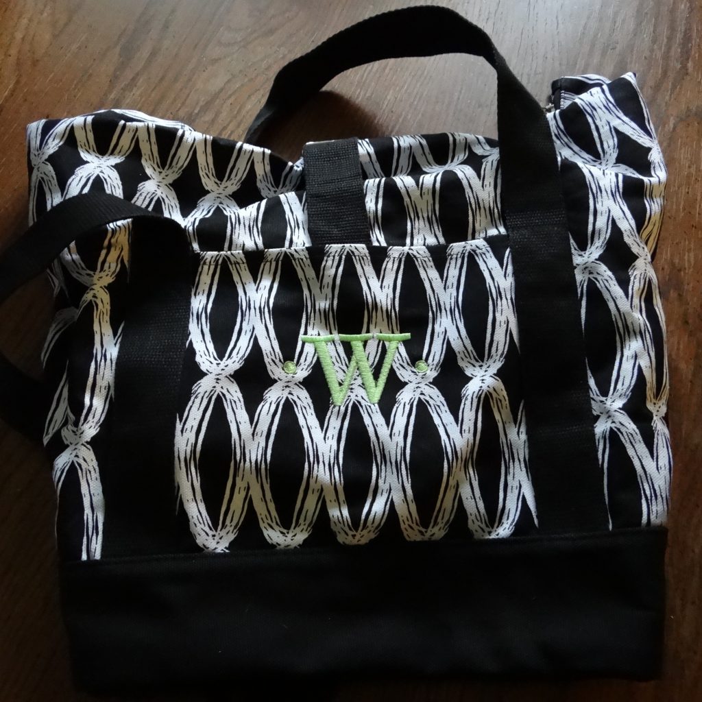 Travel Style: Thirty-One Gifts Fold-Over Weekender