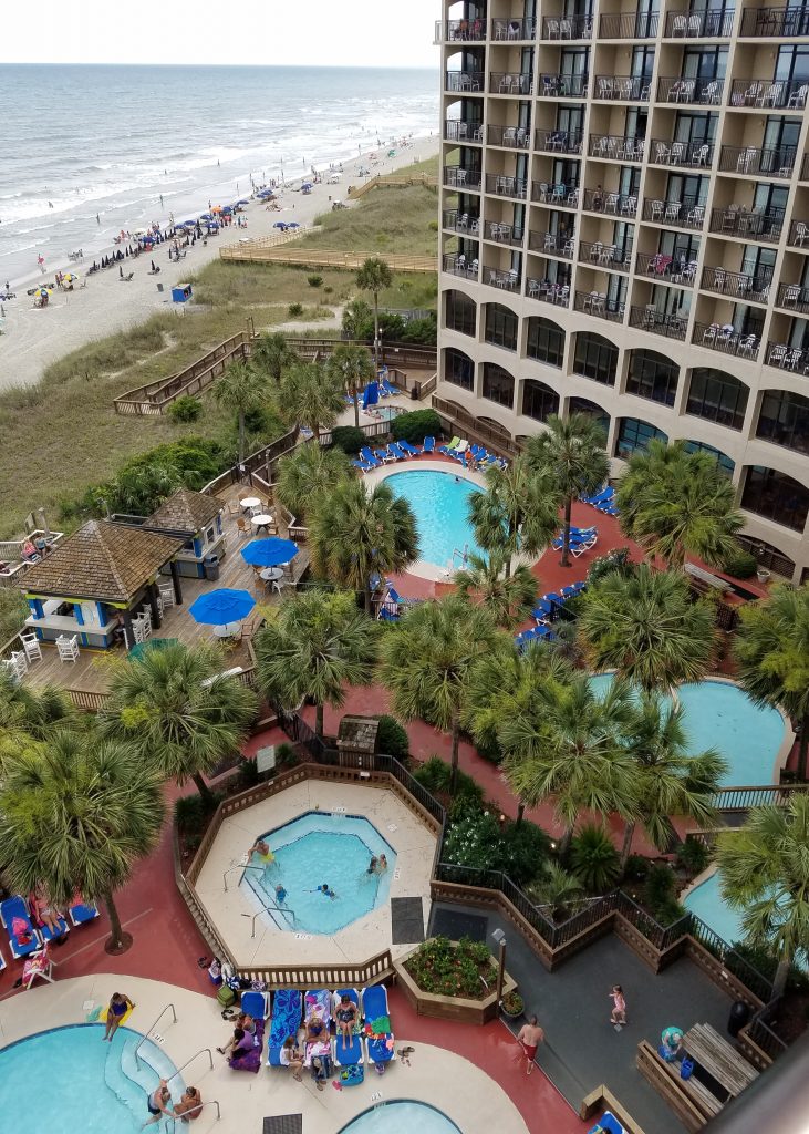 Escape to Paradise at Beach Cove, North Myrtle Beach #HappyGuest 