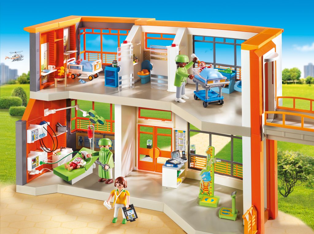 playmobil-furnished-childrens-hospital-6657-built