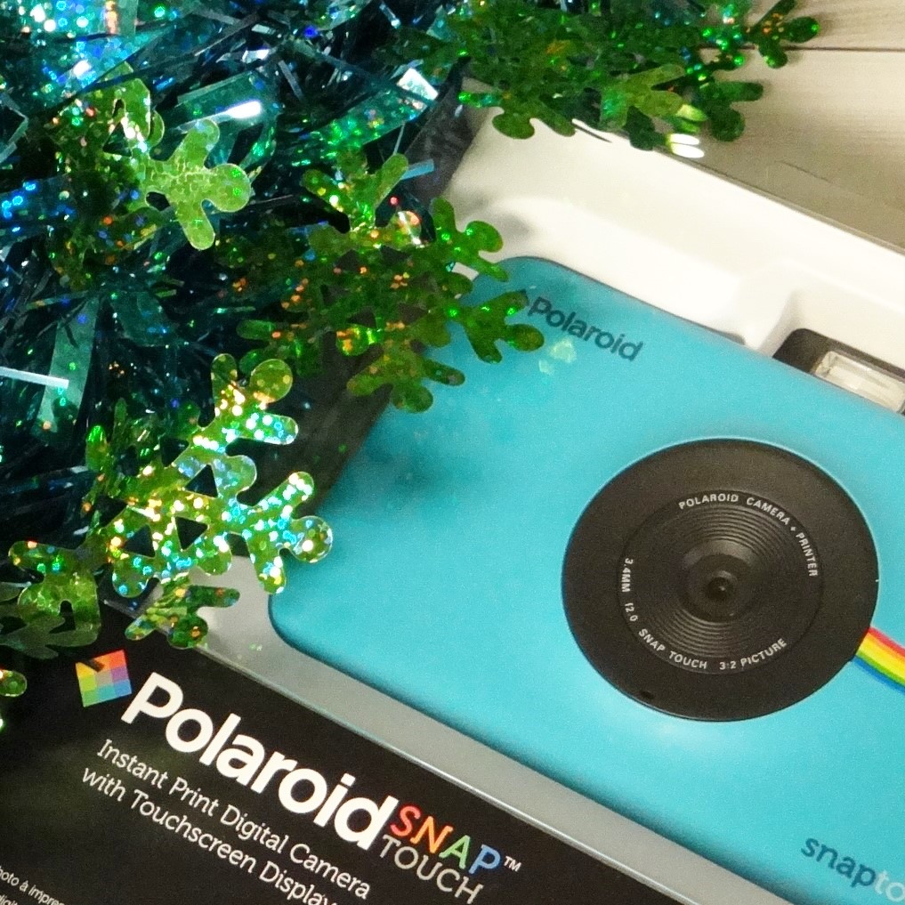 Share the Moments! Polaroid Snap Touch Giveaway #PRINTitFORWARD