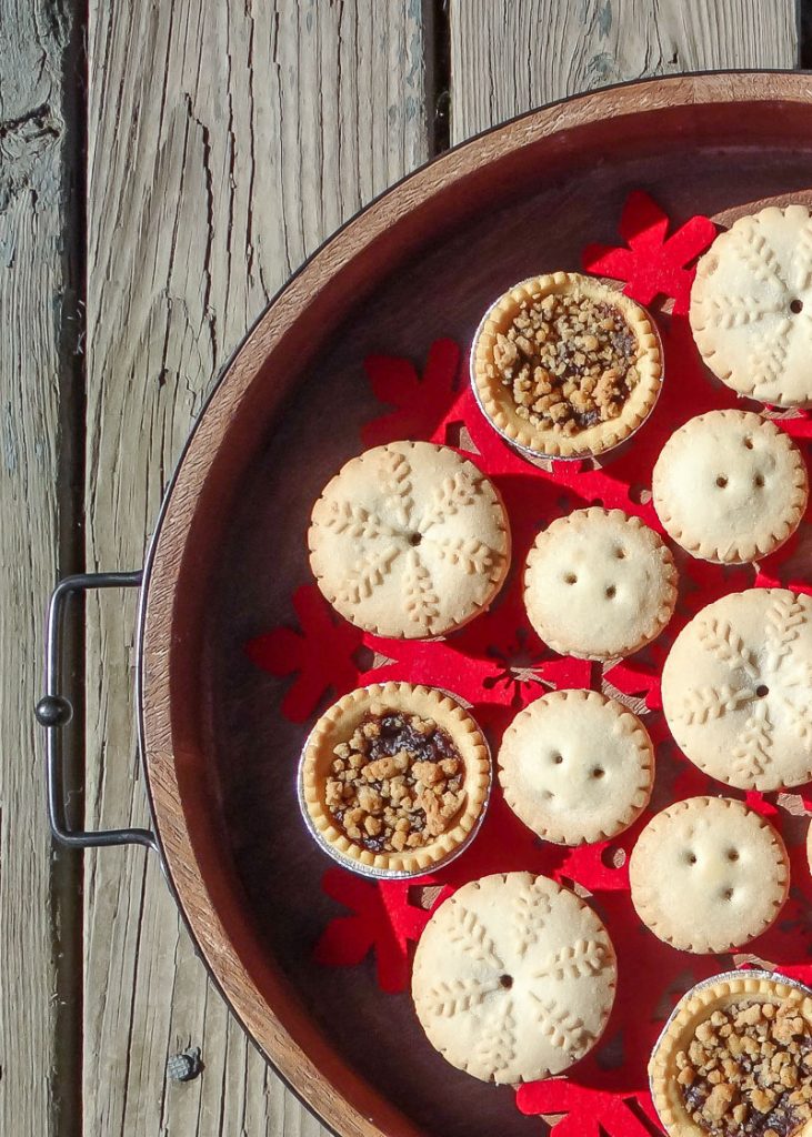 Irish Christmas Traditions (and Irish Mince Pie Recipe!)