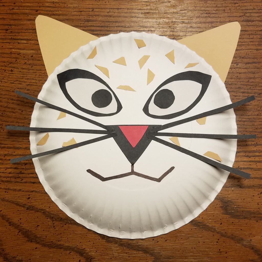 BORN IN CHINA Paper Plate Craft - Snow Leopard 