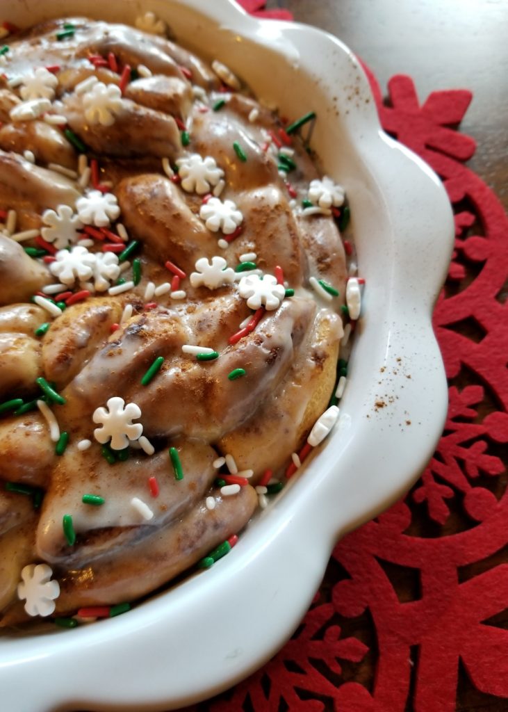 Quick and Festive Cinnamon Roll Holiday Breakfast Hack