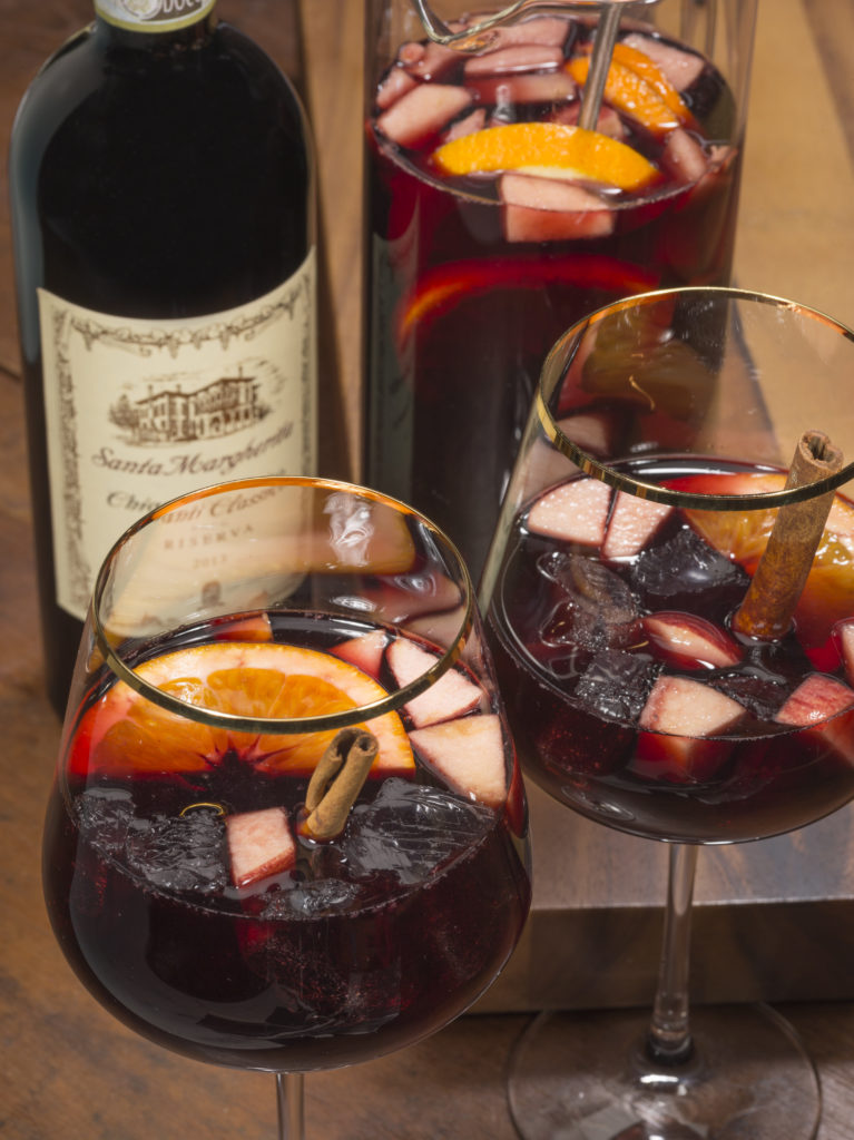 Holiday Sangria - 7 Sensational Cocktails to Toast Your Turkey Day!