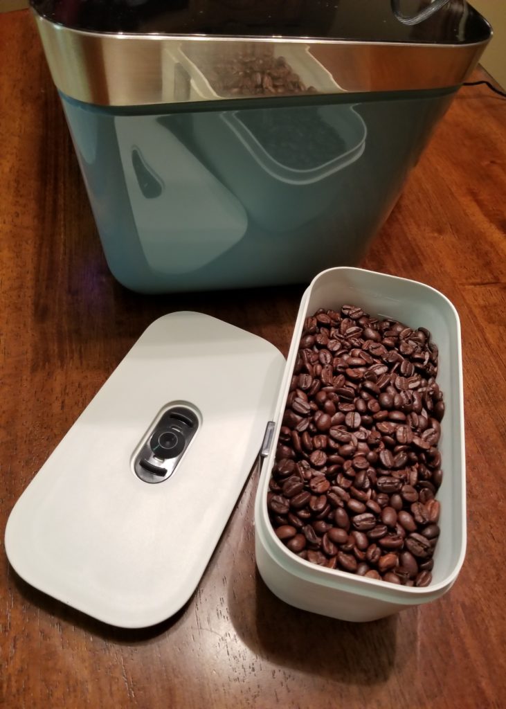 Rural Mom Kitchen: Vacuvita One Touch Storage System